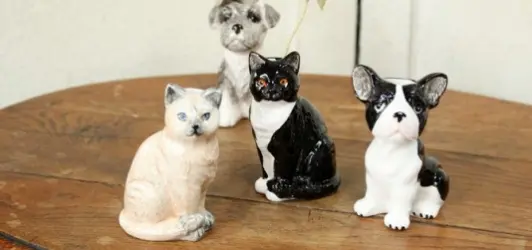 フレンチ・アニマルベース